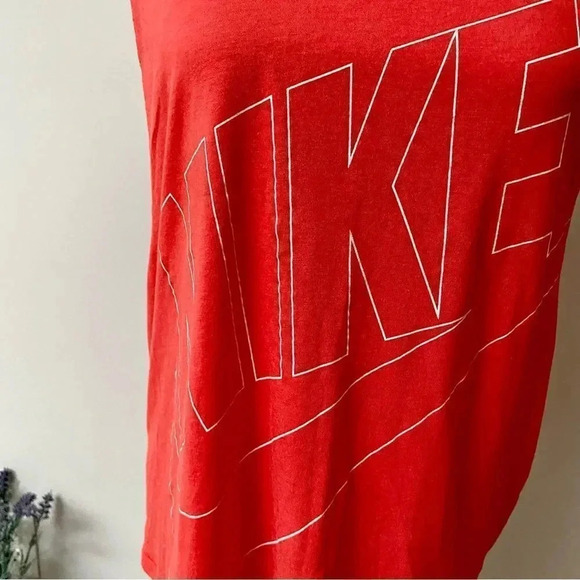 Nike Coral Red Racerback Tank Top Medium Block Logo Activewear Shirt - Picture 3 of 11